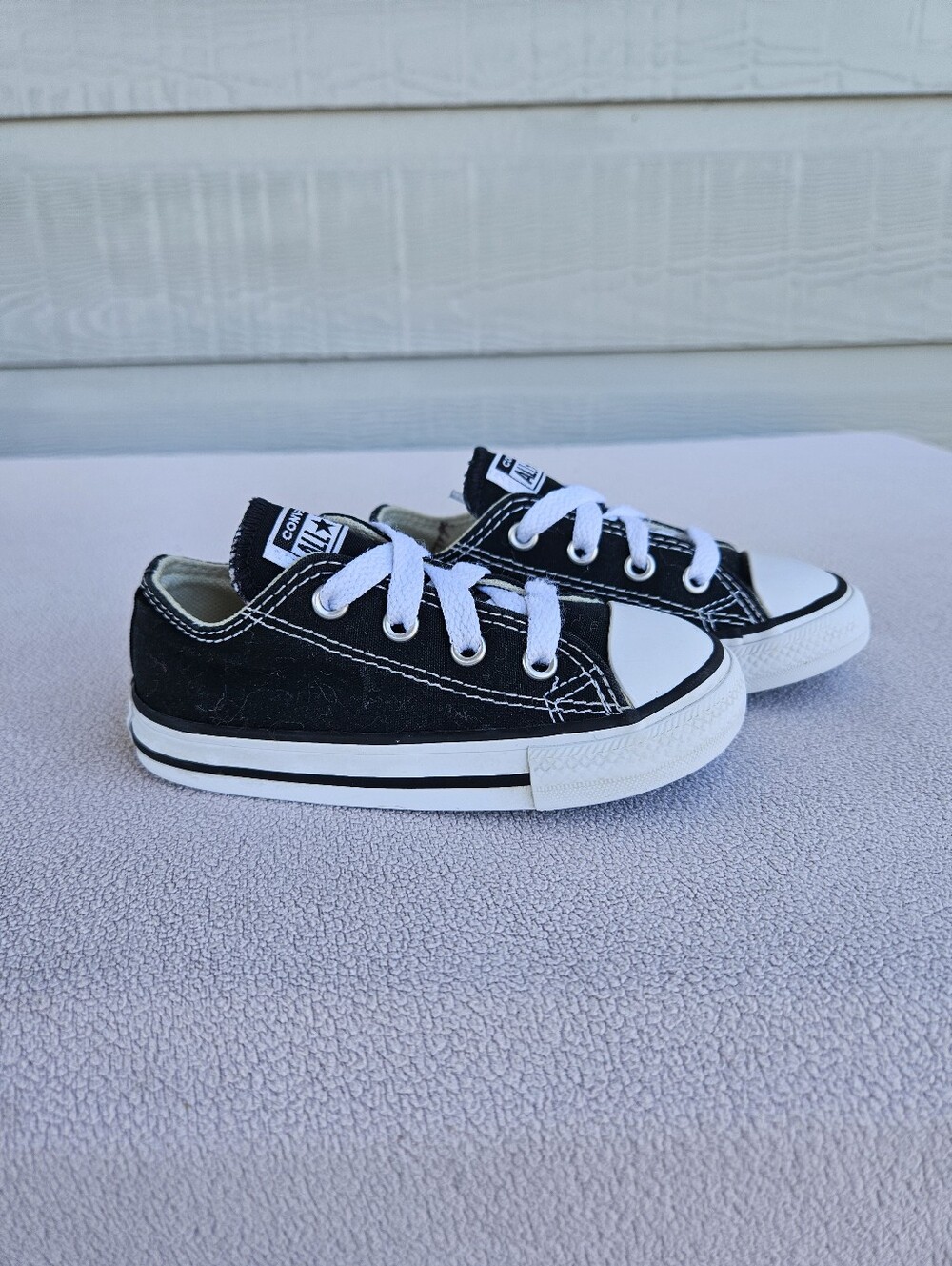 Converse CTAS Low Top Canvas Sneakers Toddler SZ 7 Black White Laces